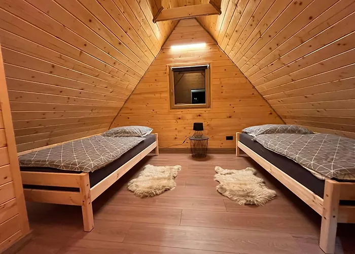 Na Granicy - Kurow בקתה *